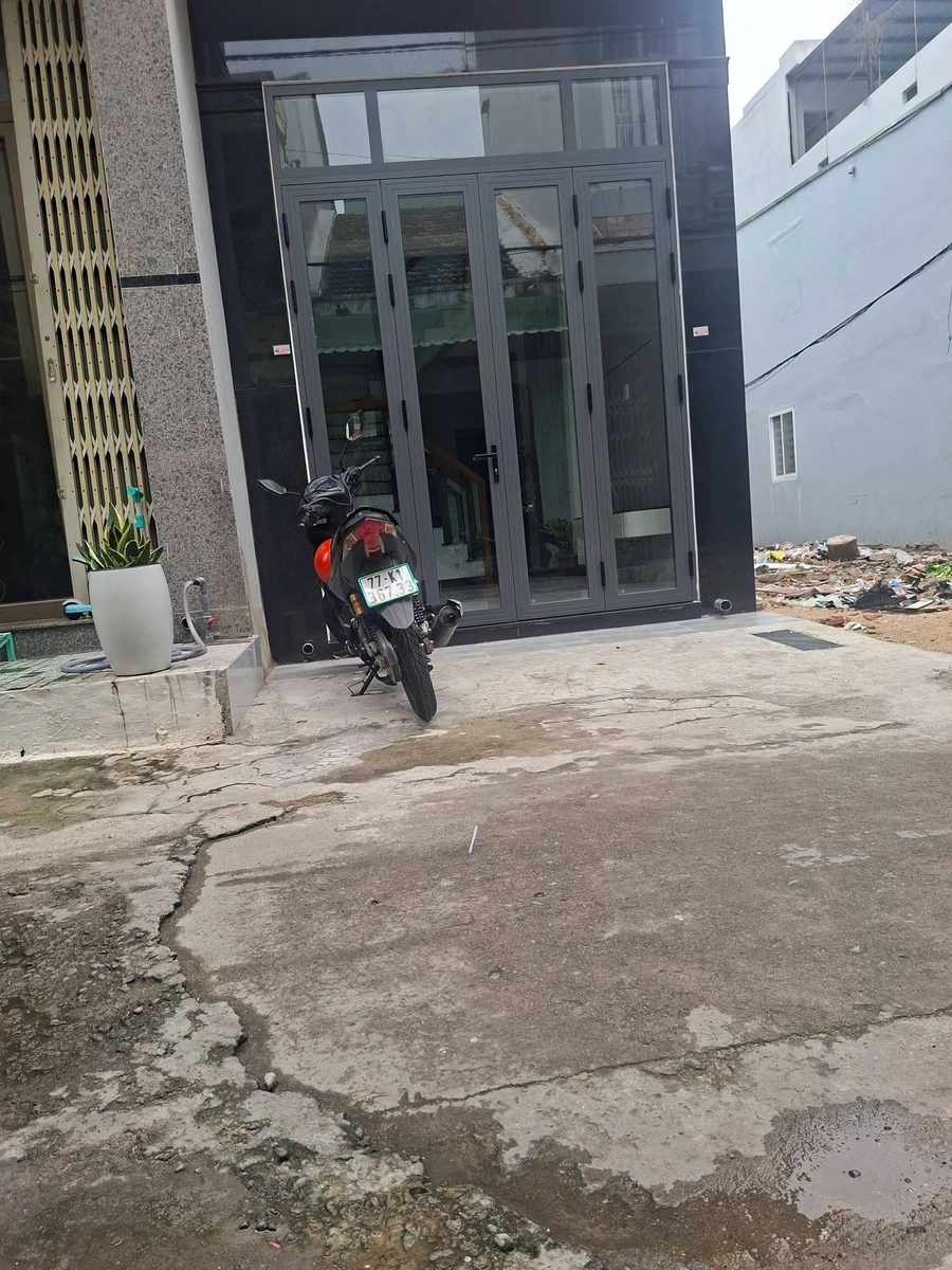 Bán nhà hẻm 6m khu Ngô Mây, Quy Nhơn, đất 42m², sử dụng 84m² - Ảnh 1