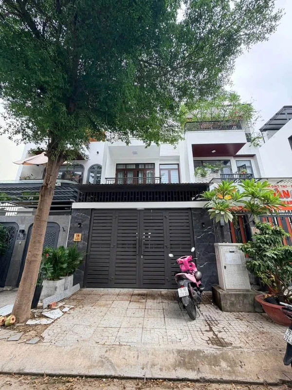Bán nhà phố 100m² 3 tầng tại KĐT Mỹ Gia Nha Trang