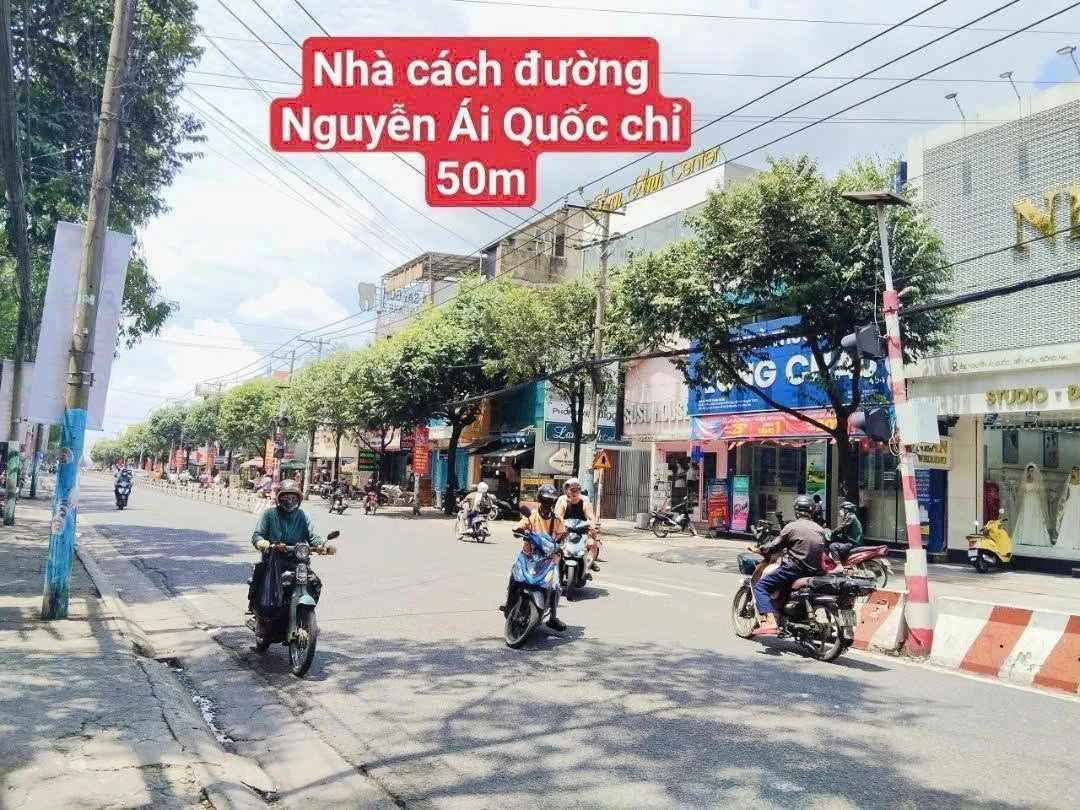 Bán nhà 2 lầu 1 trệt 4PN gần chợ Tân Phong, Phường Tam Hiệp, Biên Hòa, Đồng Nai - Ảnh 1