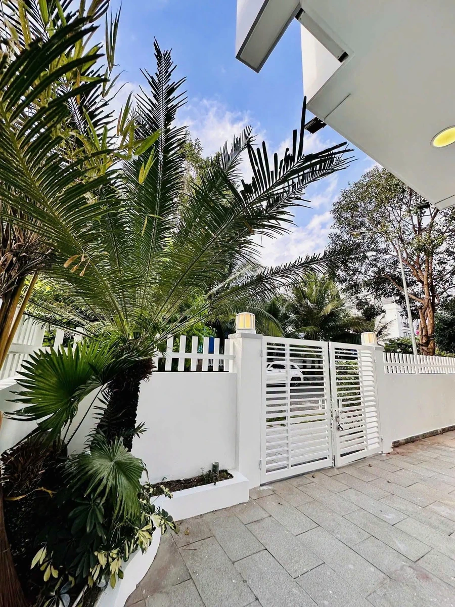 Bán biệt thự 4 phòng ngủ 180m2 Khu An Viên Nha Trang 24 tỷ - Ảnh thu nhỏ 2
