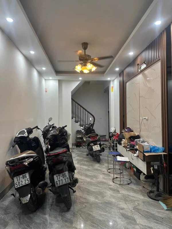 Bán nhà 5PN Trần Hữu Tước Đống Đa 38m² 7.86 tỷ