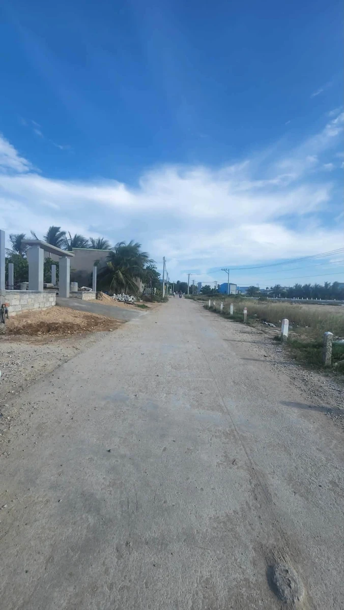 Đất thổ cư Khánh Nhơn 200m² giá 1.5 tỷ, tách 2 lô - Ảnh 1
