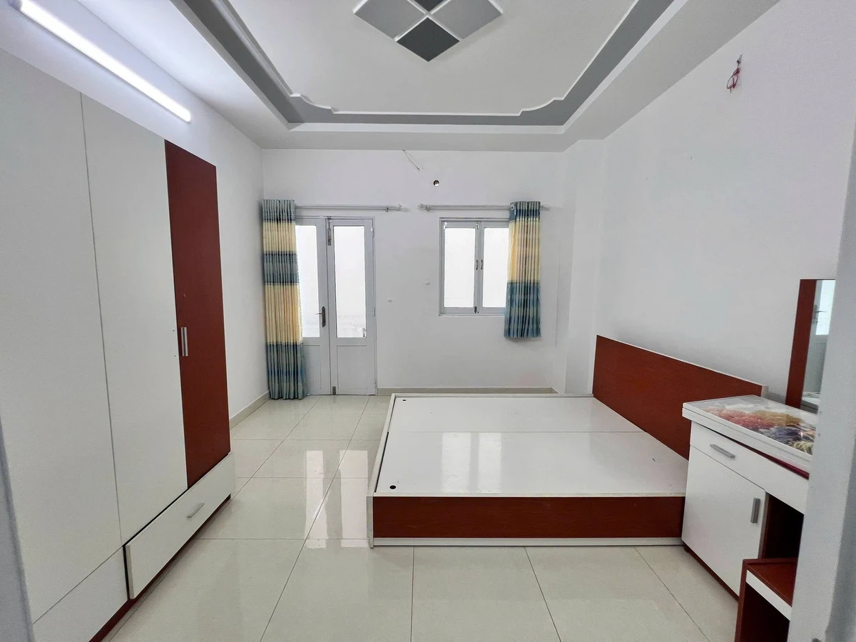 Bán nhà 1 trệt 2 lầu 4PN Cần Giuộc Tây Ninh 48m2 - Ảnh thu nhỏ 4