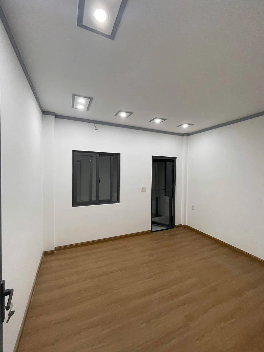 Bán nhà mới xây 3 phòng ngủ, sổ riêng, hẻm 513 Trương Công Định, Vũng Tàu - Ảnh 1