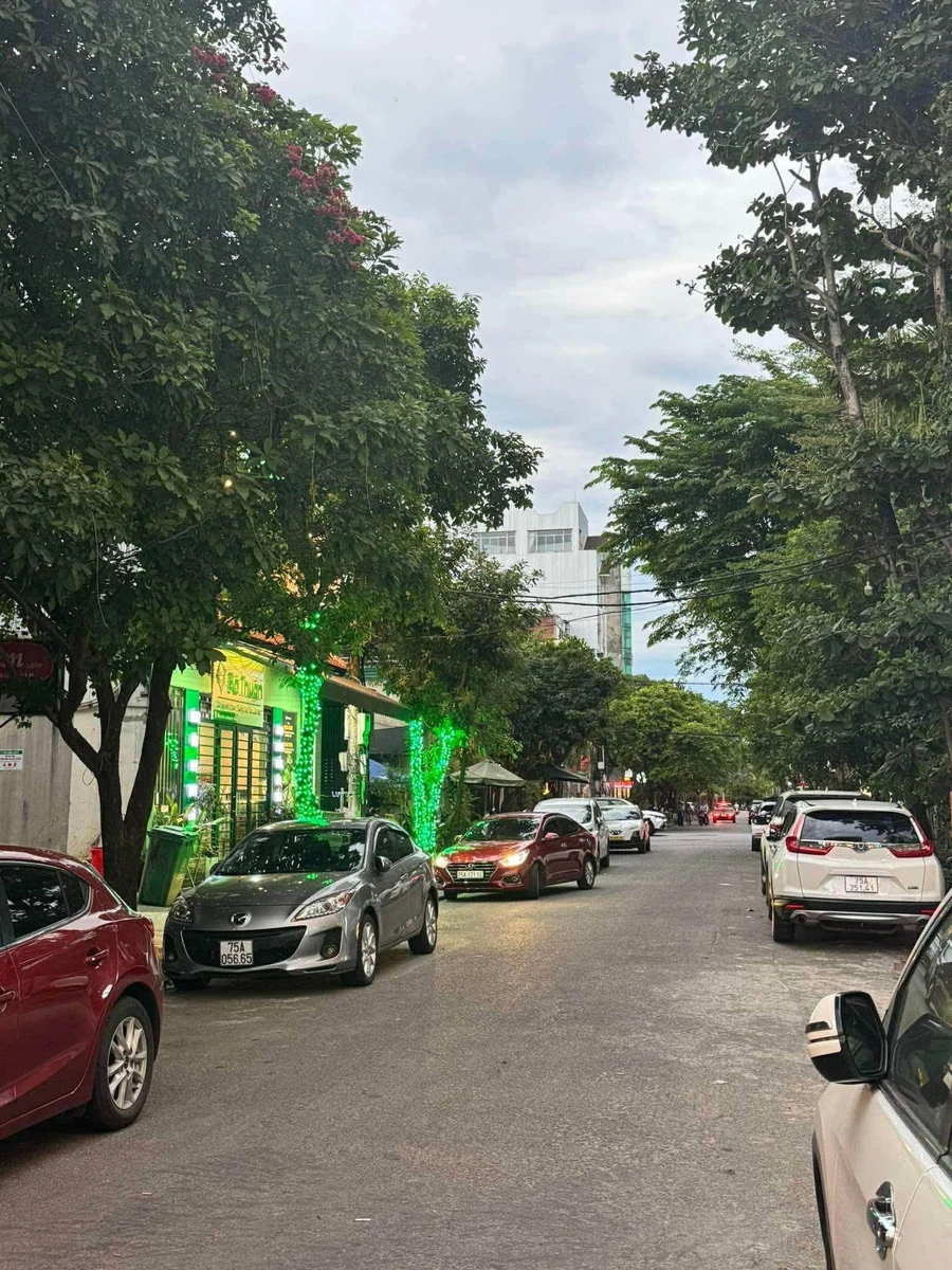 Nhà 2 tầng mặt tiền Nguyễn Lương Bằng, 115m², 10 tỷ, Huế - Ảnh thu nhỏ 3