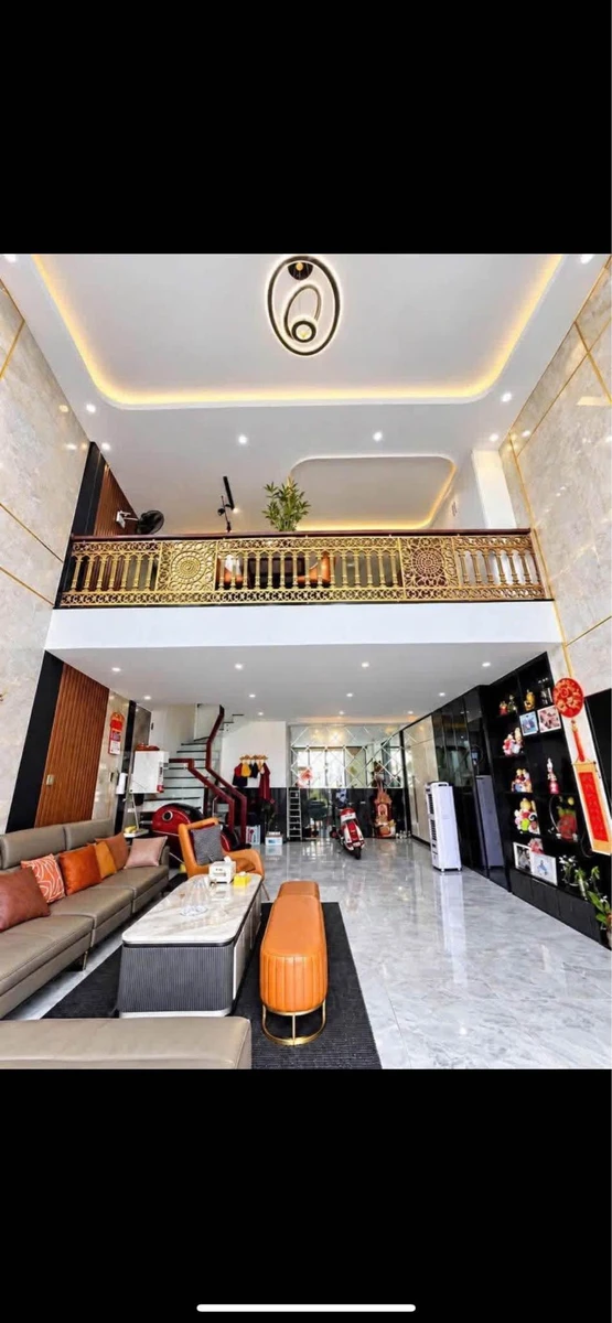 Bán nhà 3,5 tầng mặt tiền Hoàng Văn Thụ Quy Nhơn 8,2 tỷ - Ảnh thu nhỏ 3