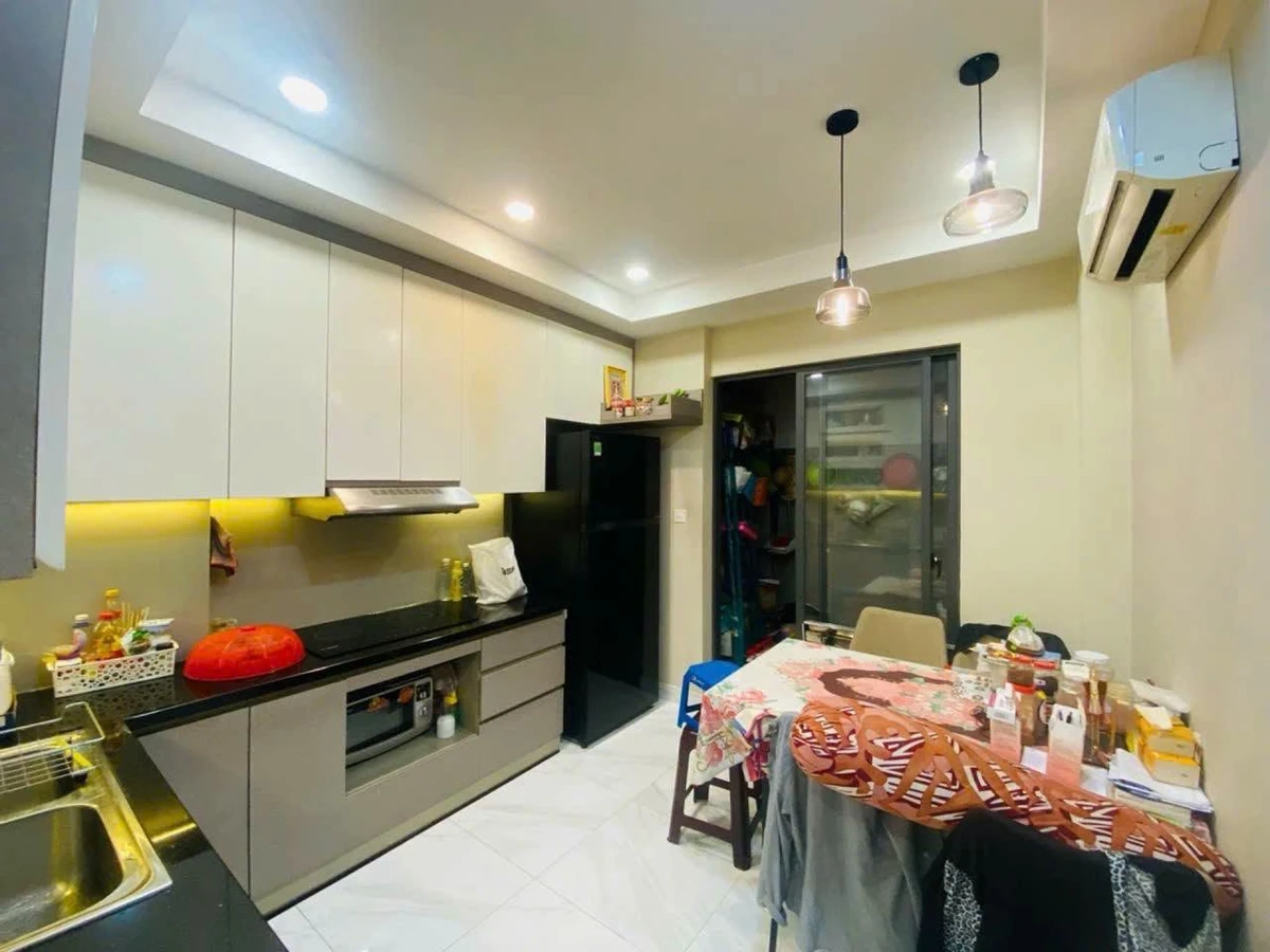 Bán nhà phố Quận 1, 38m², 4PN mặt tiền Nguyễn Cảnh Chân, 10,6 tỷ - Ảnh thu nhỏ 3