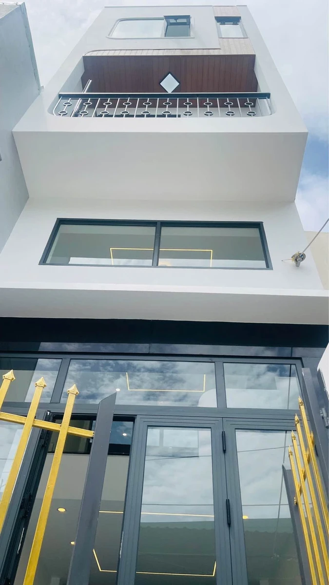 Bán nhà phố 3,5 tầng 105m2 hẻm 3,5m phường Quy Nhơn Nam, giá 2 tỷ 850 - Ảnh 1