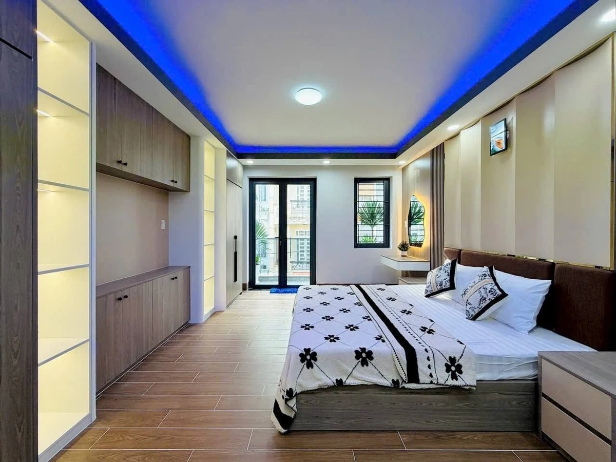 Bán nhà phố 4 tầng 236.5m² Gò Vấp 10.7 tỷ - Ảnh thu nhỏ 3