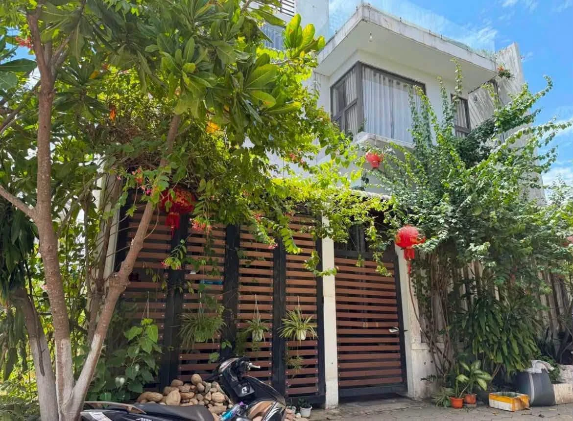 Biệt thự bán Phan Đình Phùng, 4PN, 192m2, Tân Bình - Ảnh 1