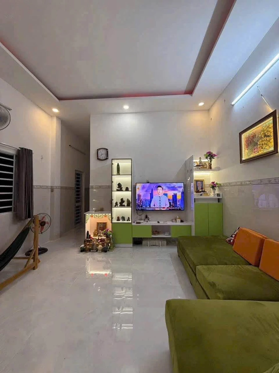 Bán nhà 1 trệt 1 lầu 128m² tại Bến Lức, Long An, giá 3,2 tỷ - Ảnh thu nhỏ 3