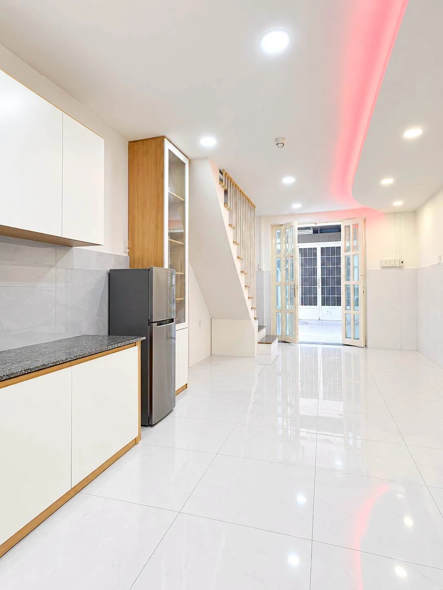 Bán nhà 2 tầng hẻm Kinh Dương Vương 24m2, 2,8 tỷ, gần bến xe Miền Tây, Bình Tân - Ảnh thu nhỏ 4
