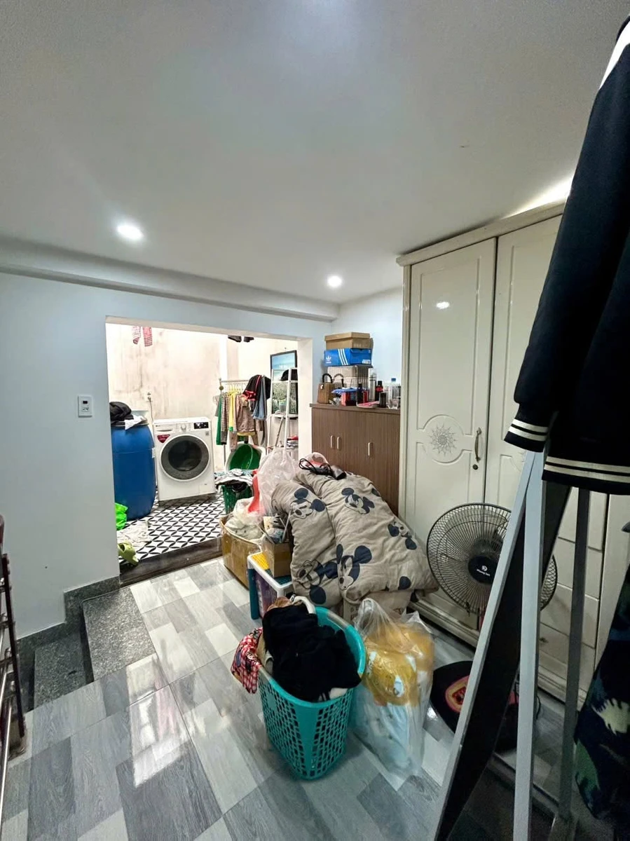 Bán nhà độc lập 30m² 2 tầng dưới 2 tỷ Trần Nguyên Hãn - Ảnh thu nhỏ 3