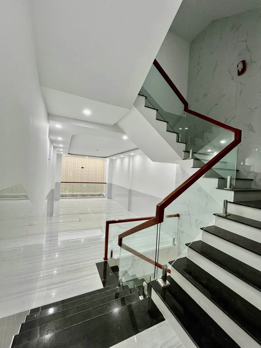Bán nhà 4 tầng 255m2 mặt tiền Trần Suyền, Quận 12 - Ảnh thu nhỏ 5
