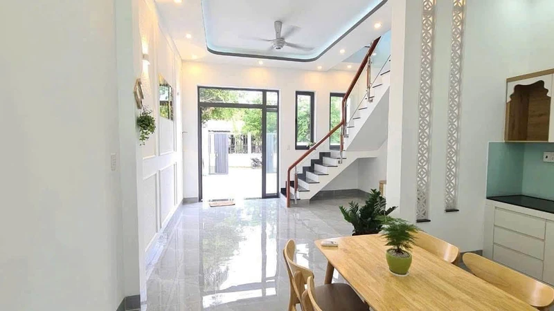 Bán nhà 1 trệt 1 lầu 97.9m2, 3 phòng ngủ, hẻm xe hơi tại Hiệp An, Thủ Dầu Một