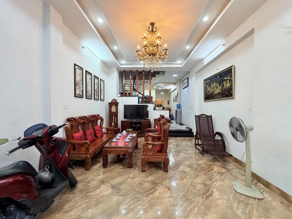 Bán nhà hẻm xe tải Tân Bình, 80m2, 5PN, 17,5 tỷ - Ảnh thu nhỏ 3