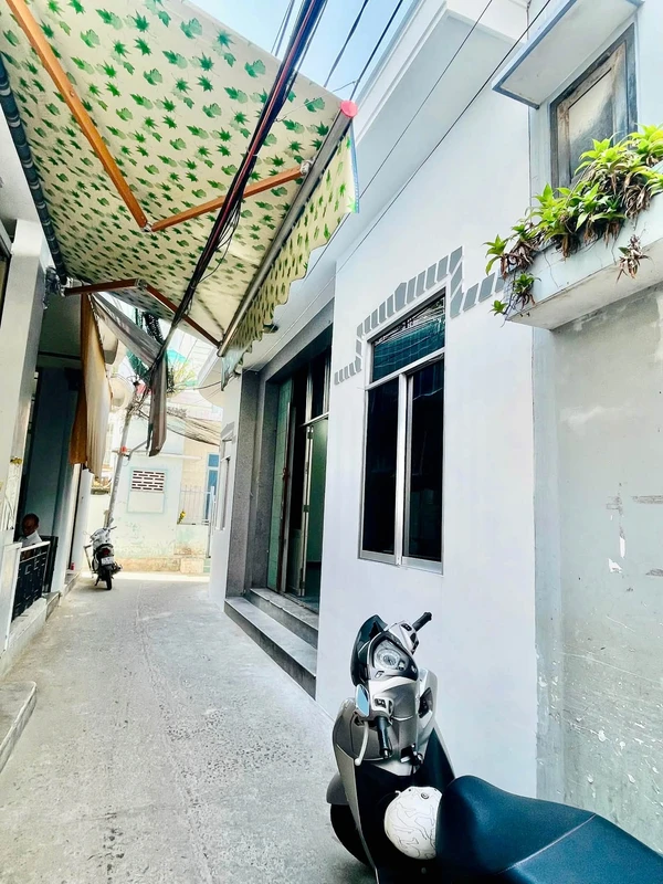 Bán đất lô góc 77,7m2 tặng nhà 2PN đối diện Champa Island Nha Trang, giá 2,95 tỷ