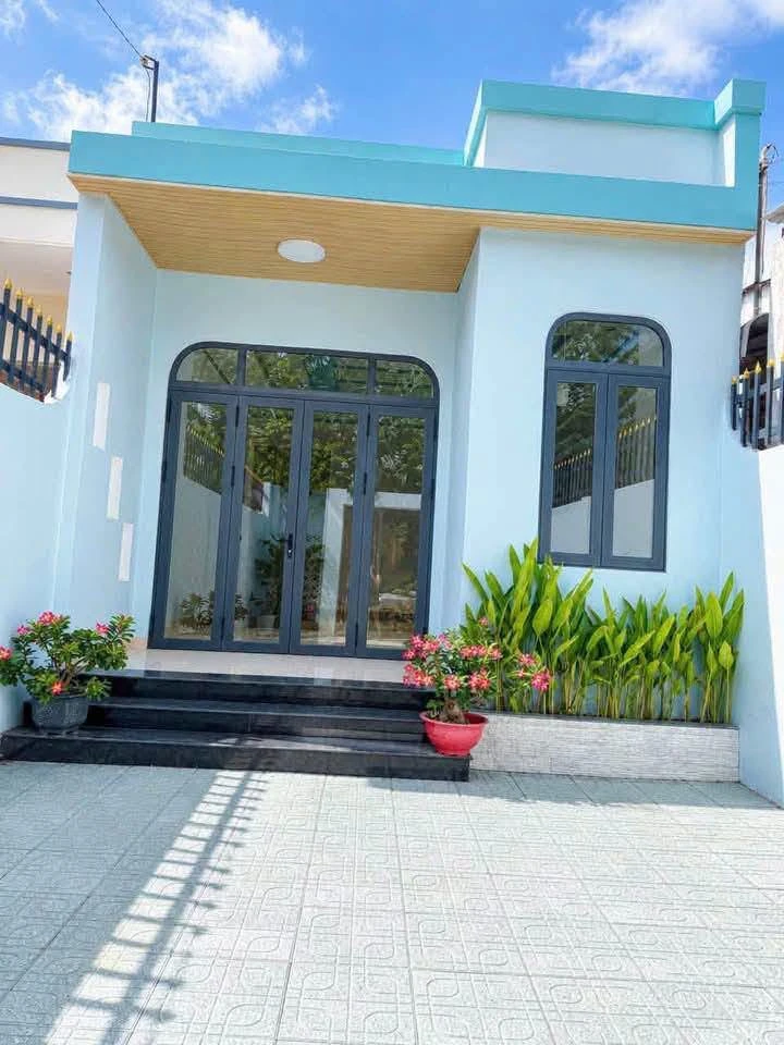 Bán nhà 2 tỷ 870 135m² Tương Bình Hiệp, Thủ Dầu Một - Ảnh 1