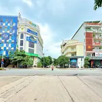 Bán nhà 6 tầng 131m2 khu trung tâm hành chính Dĩ An, Bình Dương, giá 12 tỷ - Ảnh thu nhỏ 1