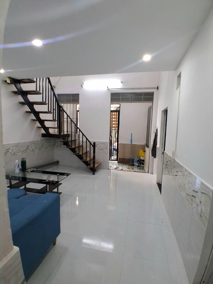 Bán gấp nhà kiệt cấp 4 gác lửng 47m2, 4 phòng ngủ đường Lê Duẩn, gần Aeon Mall - Ảnh thu nhỏ 4