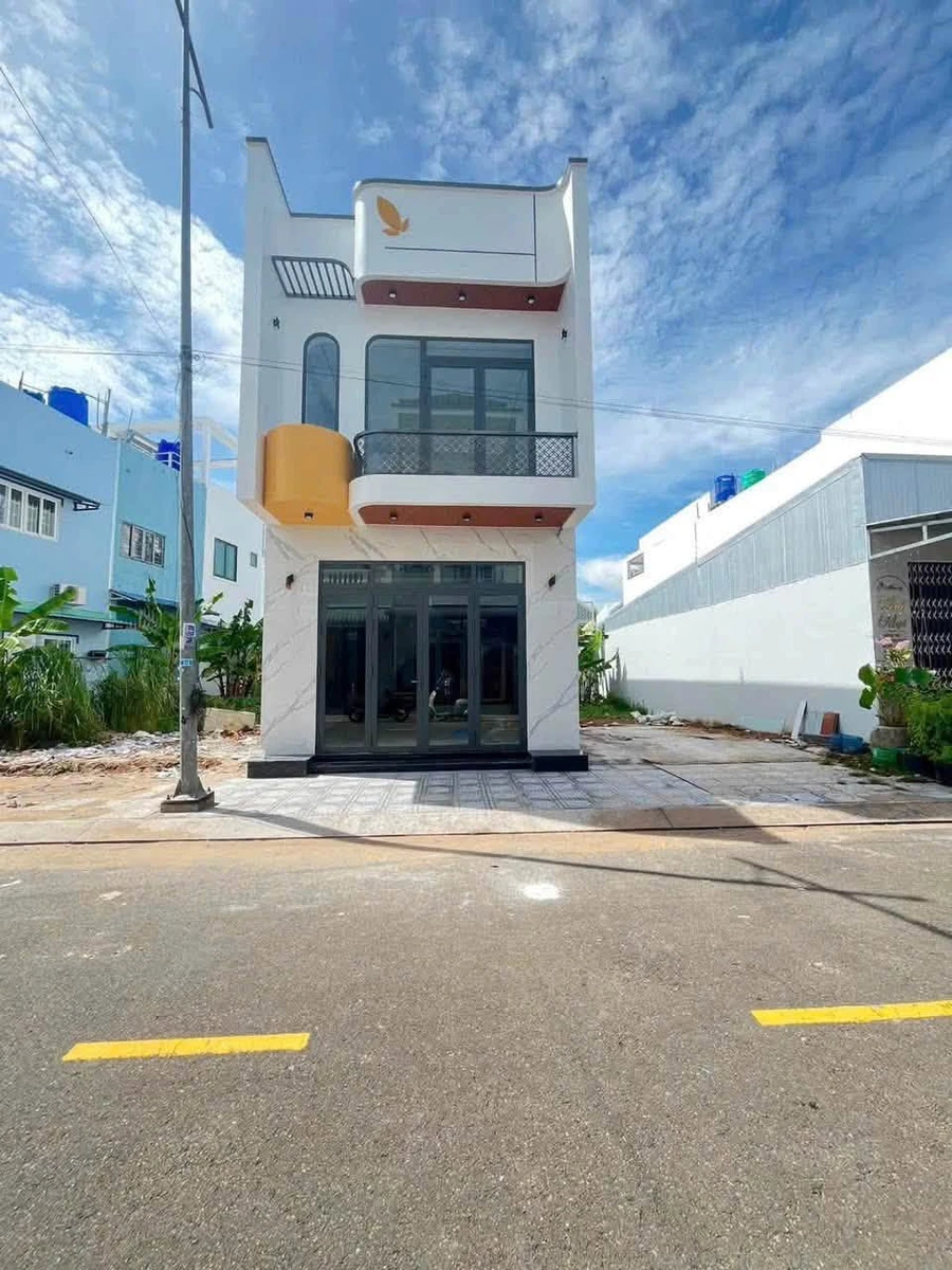 Bán nhà phố 1 trệt 1 lầu 80m² 4PN đường số 21 khu Nam An Hòa, Rạch Giá - 3,55 tỷ - Ảnh thu nhỏ 2