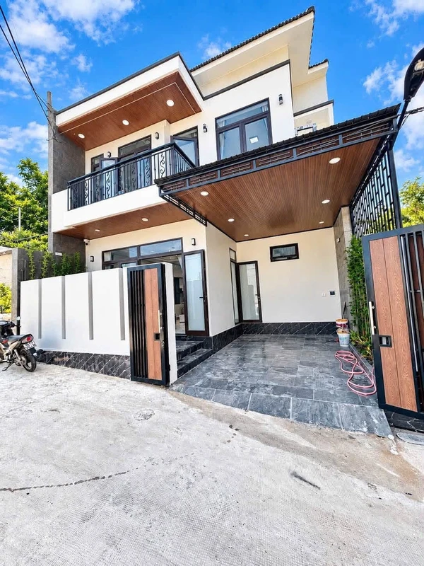 Bán nhà 100m² 3 phòng ngủ Bàu Vá chỉ 3 tỷ 3