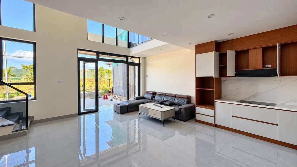 Bán nhà mặt tiền 7m, 140m², 3 PN tại Đức Trọng, Lâm Đồng - 3,7 tỷ - Ảnh thu nhỏ 3