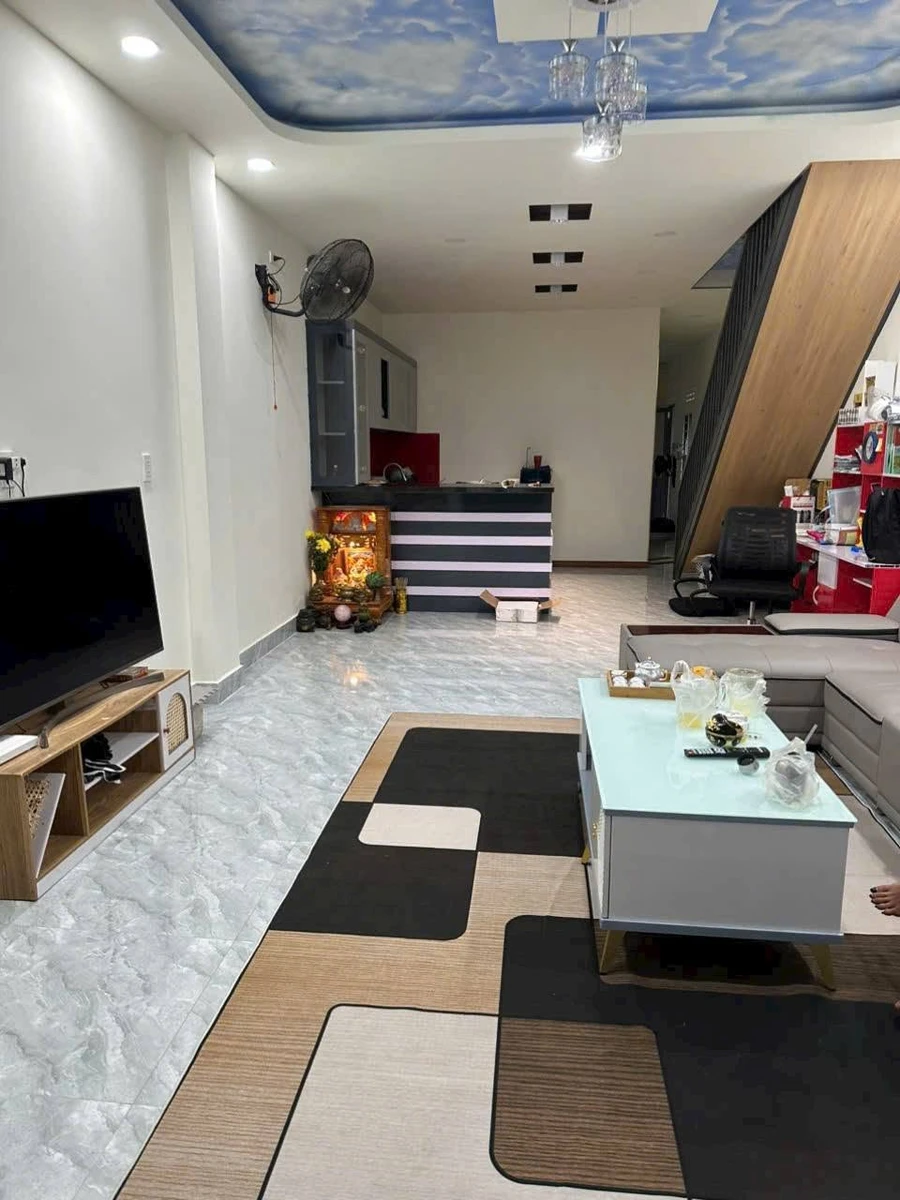 Bán nhà hẻm 89m² 3PN Nha Trang 4 tỷ 5 - Ảnh thu nhỏ 2
