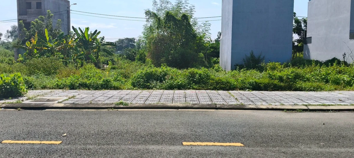 Bán đất Long Phước 54,1m² giá 2 tỷ 399 triệu mặt tiền - Ảnh 1