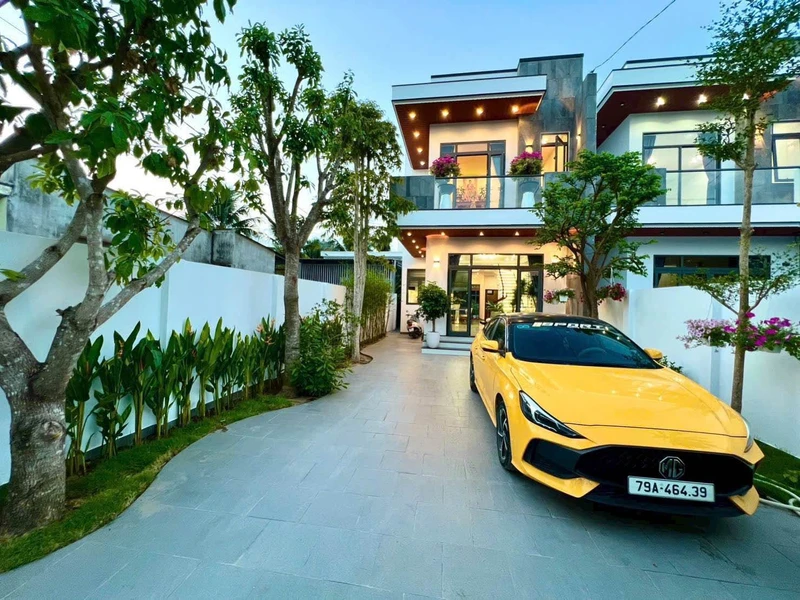 Bán biệt thự 258m² sân vườn Diên Khánh 4 tỷ 350