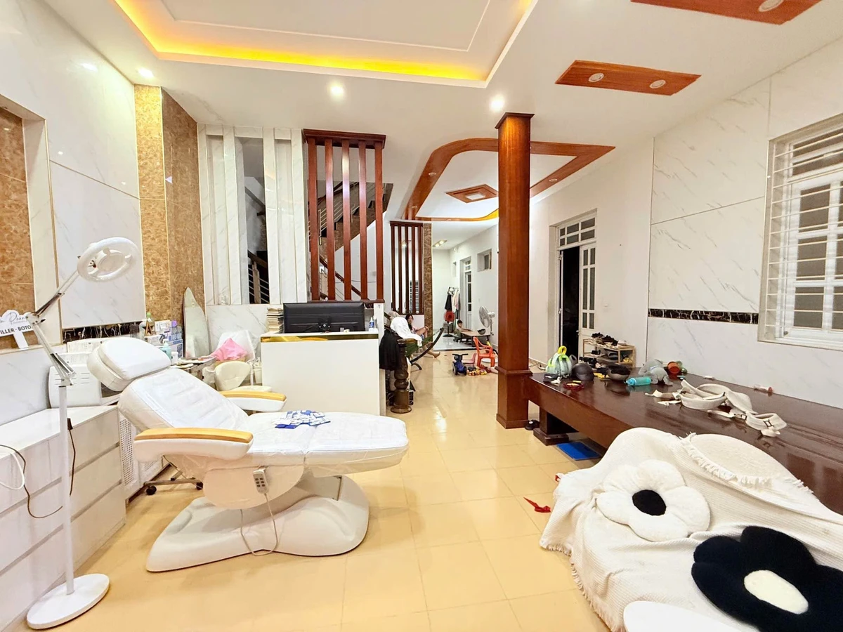 Bán nhà Nguyễn Hội, Vũng Tàu, 119m2, 3 phòng - Ảnh 1