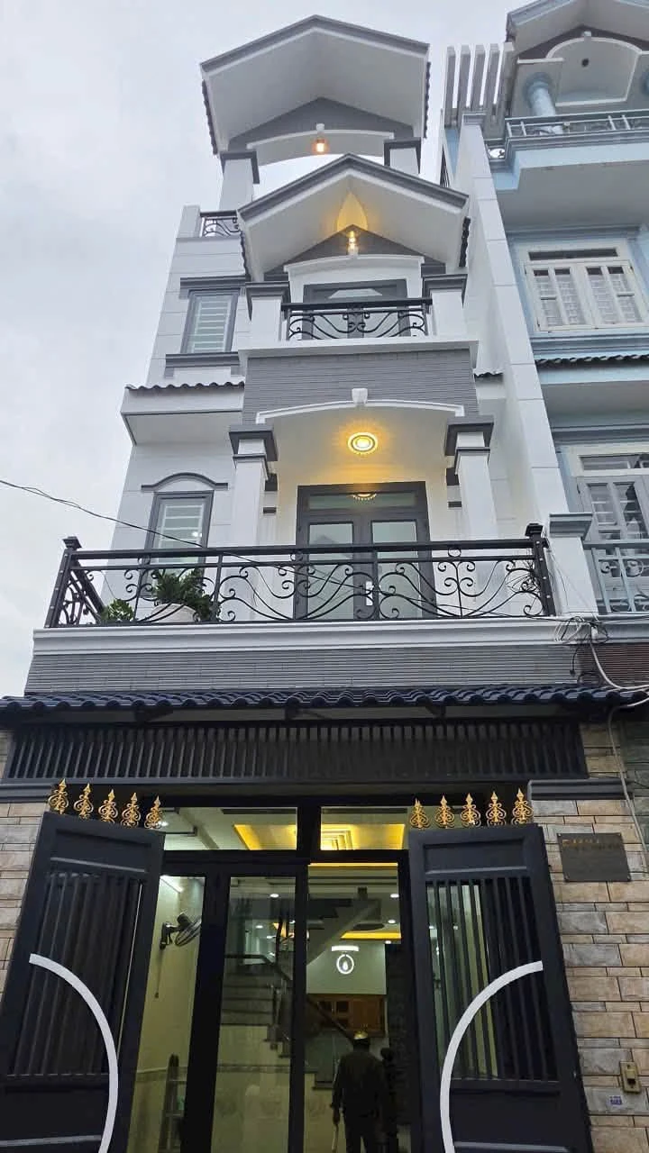 Bán nhà hẻm 5m 4x15m 1 trệt 2 lầu gần Khu Tên Lửa, Bình Tân, giá 6,9 tỷ - Ảnh 1