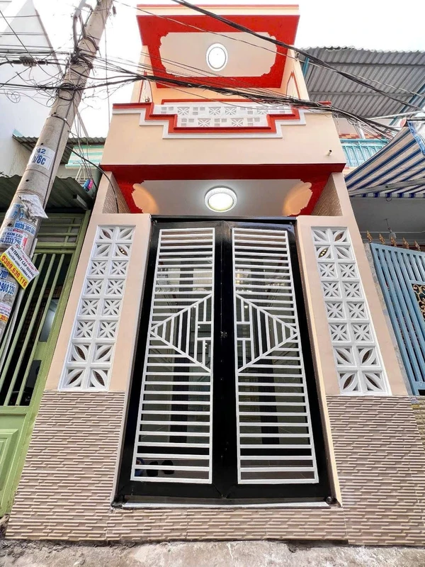 Bán nhà trệt lầu 2PN 82m2 Quang Trung Cần Thơ