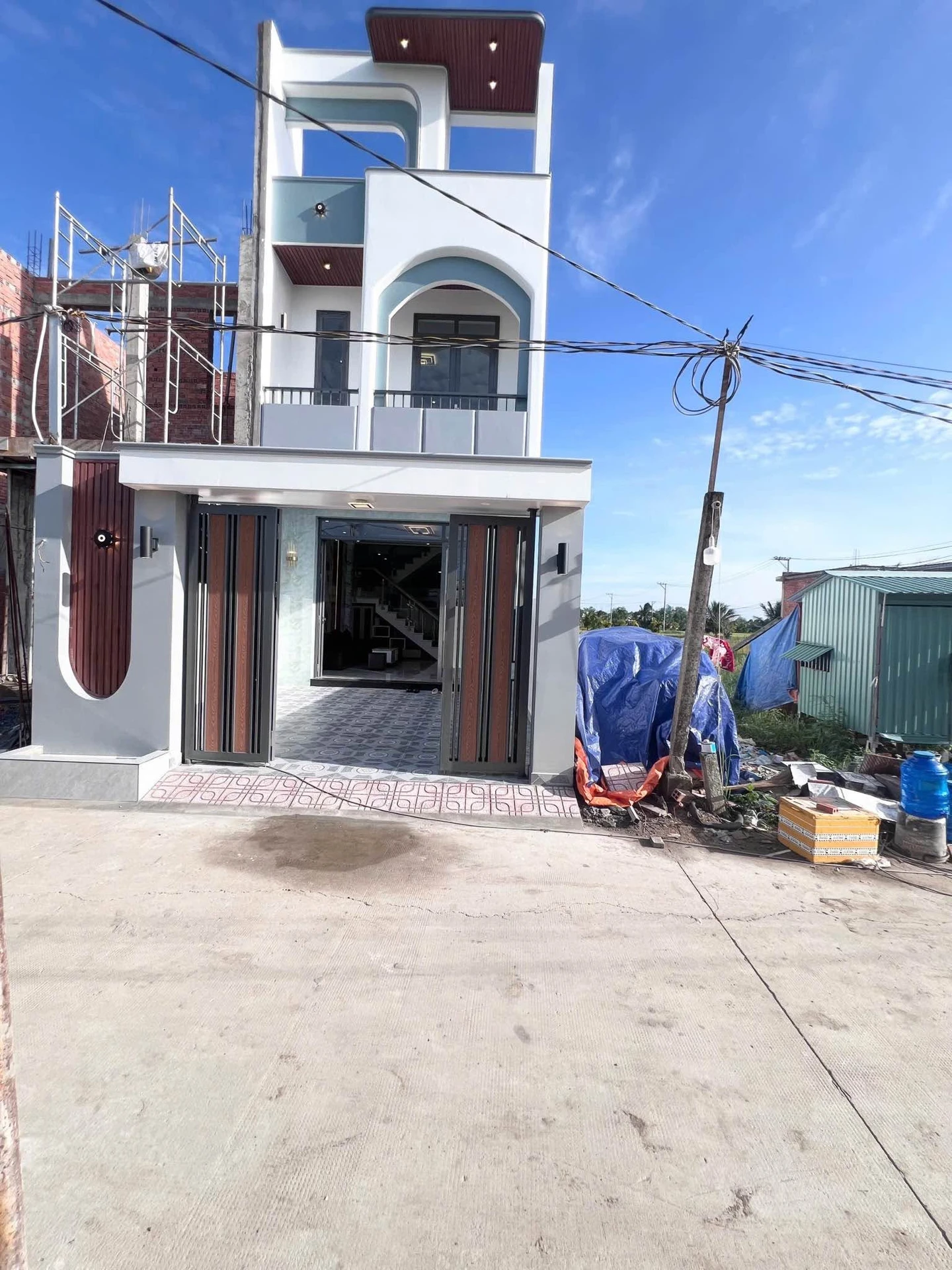 Bán nhà 4 phòng ngủ 115m² mặt tiền 4m Tân Bửu, Bình Chánh - Ảnh 1