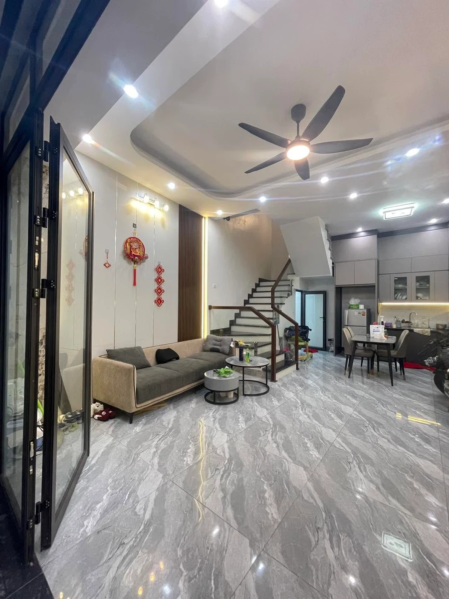 Bán nhà 3 tầng 42m² Vũ Hựu Hải Phòng - Ảnh thu nhỏ 2