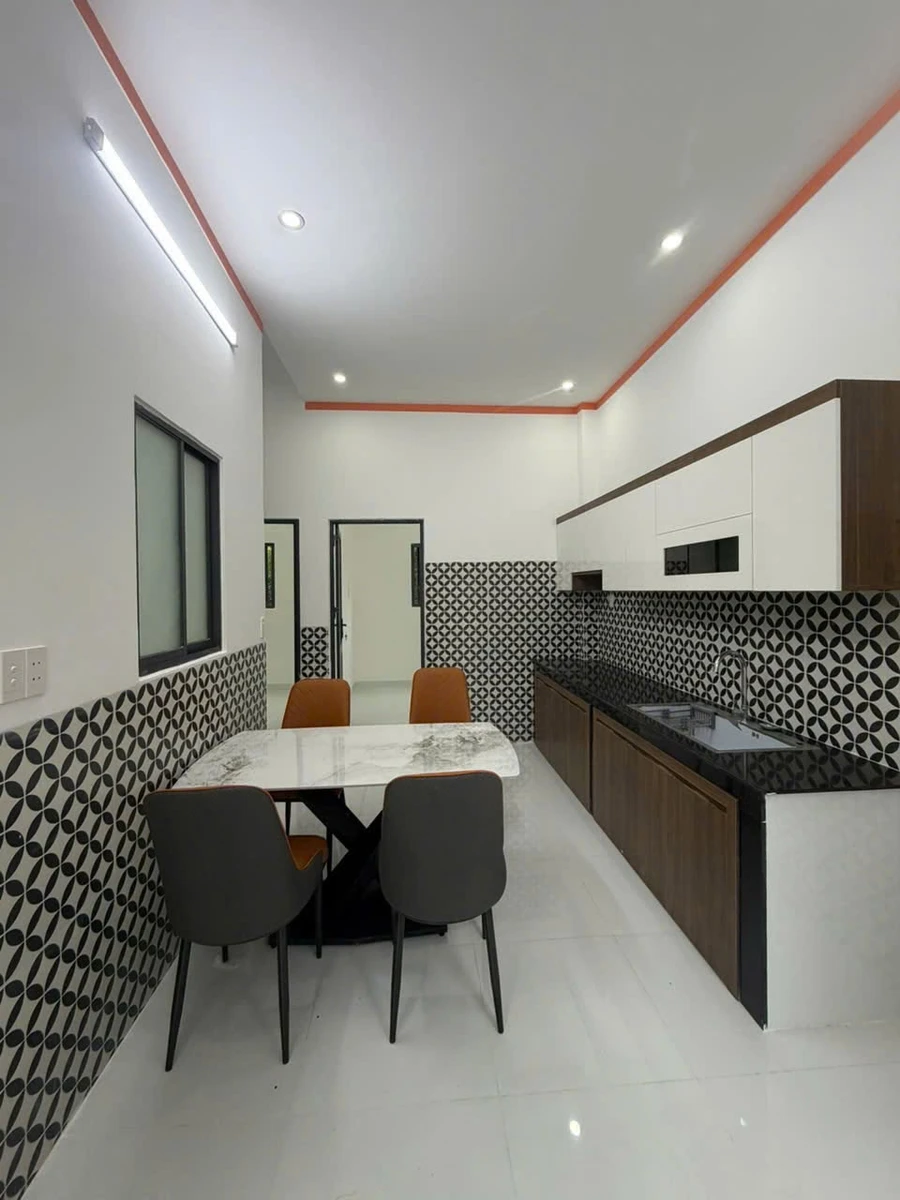 Nhà cấp 4 80m² giá 400 triệu Nhà Bè - Ảnh thu nhỏ 3