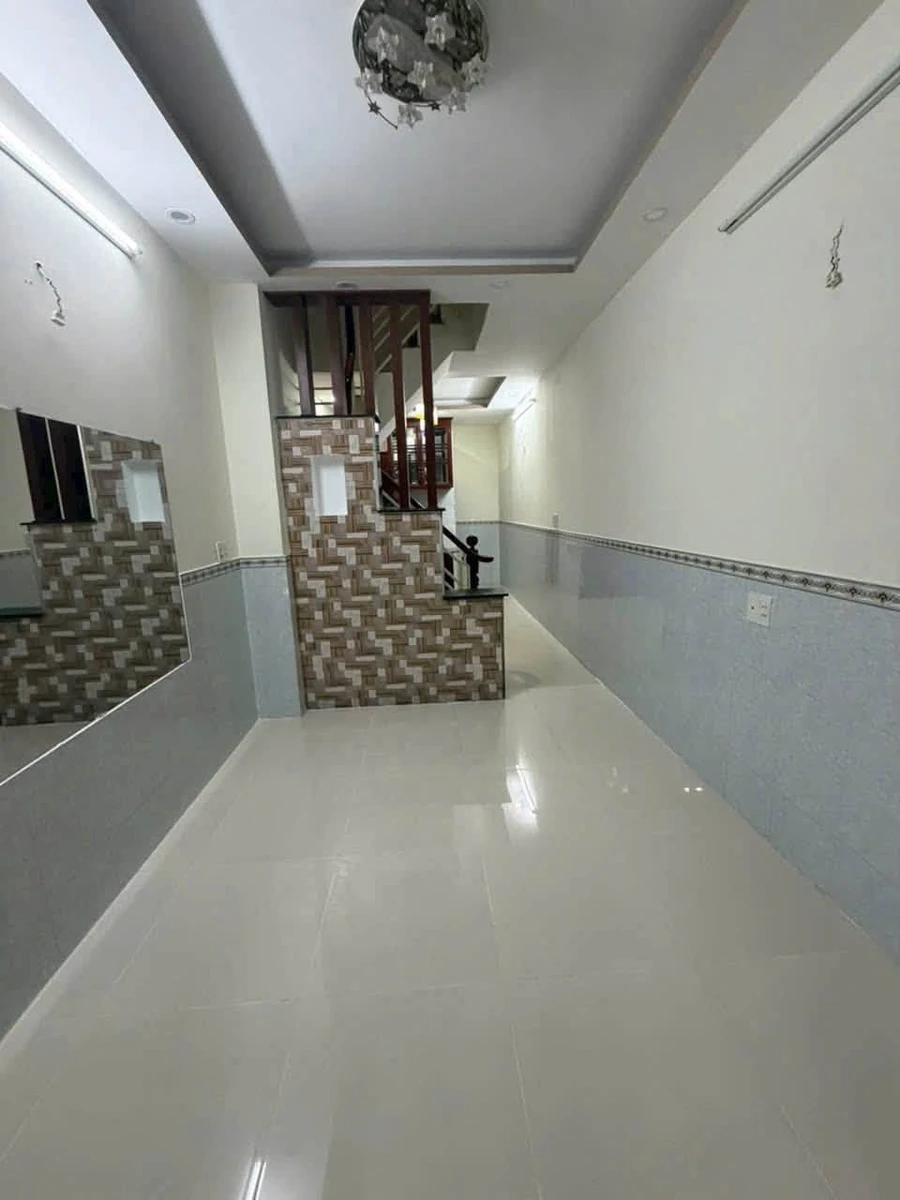 Cho thuê nhà nguyên căn 4 PN 30m² Nhà Bè 8 triệu/tháng - Ảnh thu nhỏ 4