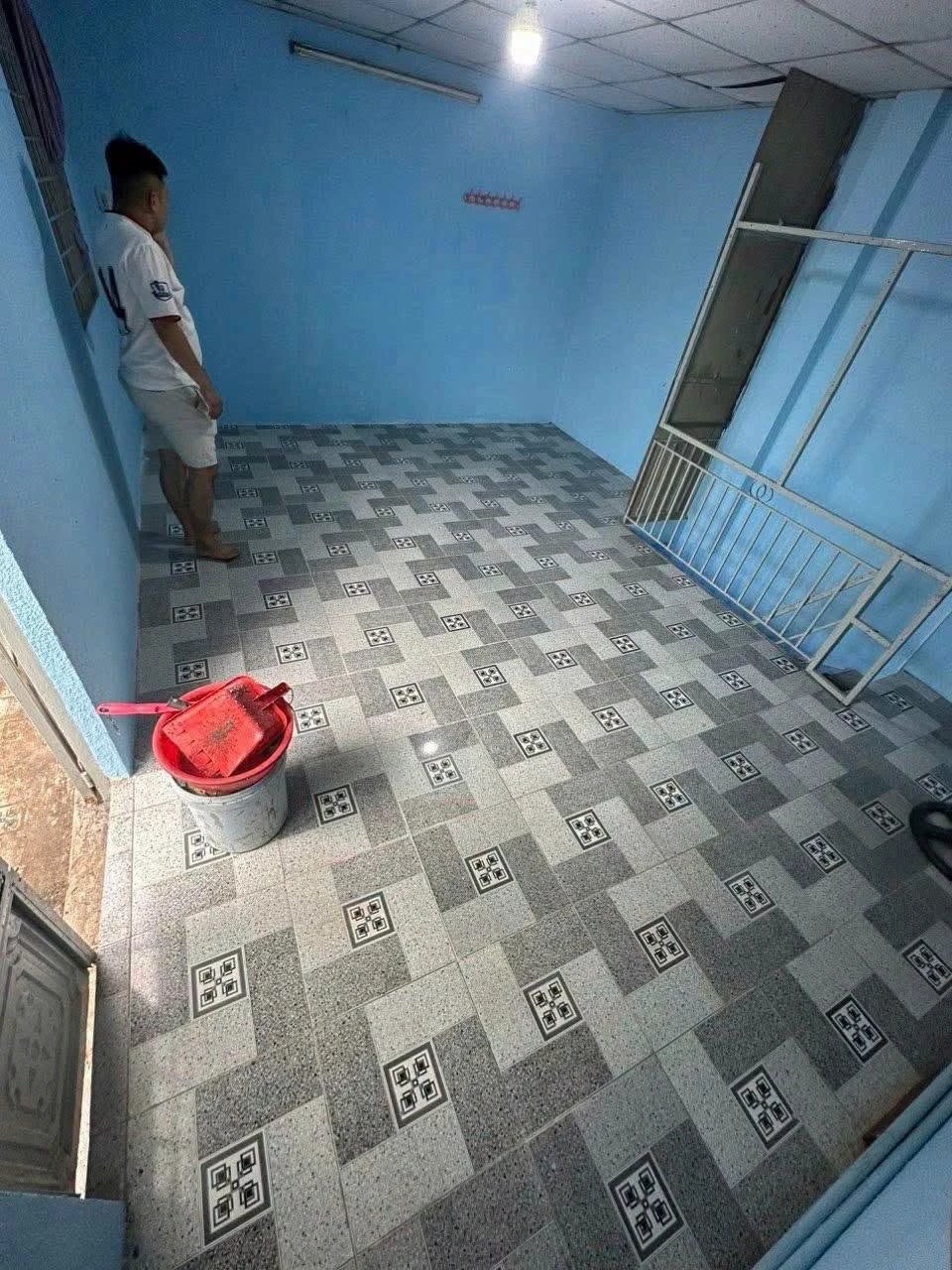 Bán nhà nhỏ 5x5,5m 1 gác có ban công, Ấp 15 xã Đông Thạnh, Hóc Môn giá 730 triệu - Ảnh 1
