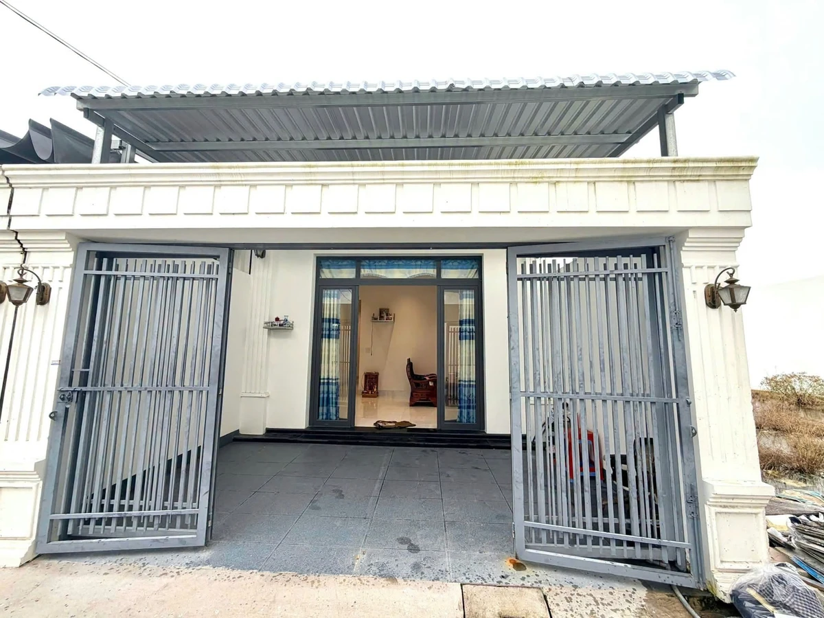 Bán nhà 2PN Tân Trụ Long An 110m2 giá 1 tỷ 20 - Ảnh 1