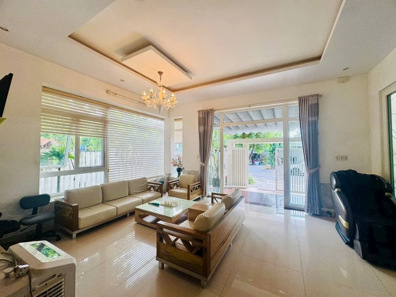 Biệt thự 224m² mặt tiền khu Nam Vỹ Dạ, Huế, full nội thất