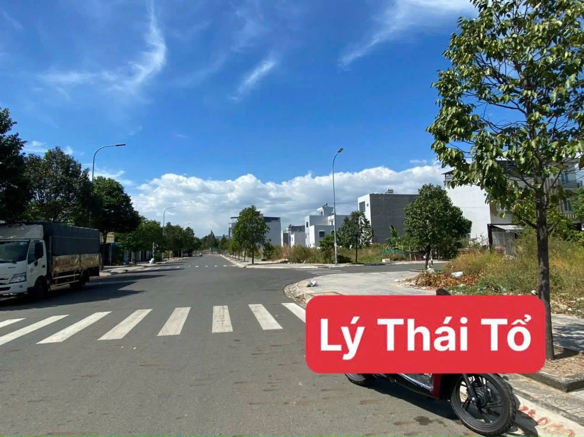 Bán lô đất mặt tiền Lý Thái Tổ Bà Rịa 90m² 3 tỷ 900 - Ảnh thu nhỏ 3