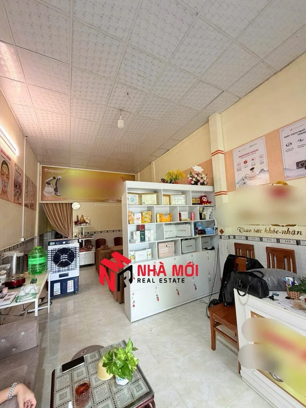 Nhà 1 trệt 1 lầu 80m² view hồ Cà Mau, giá 2 tỷ 4