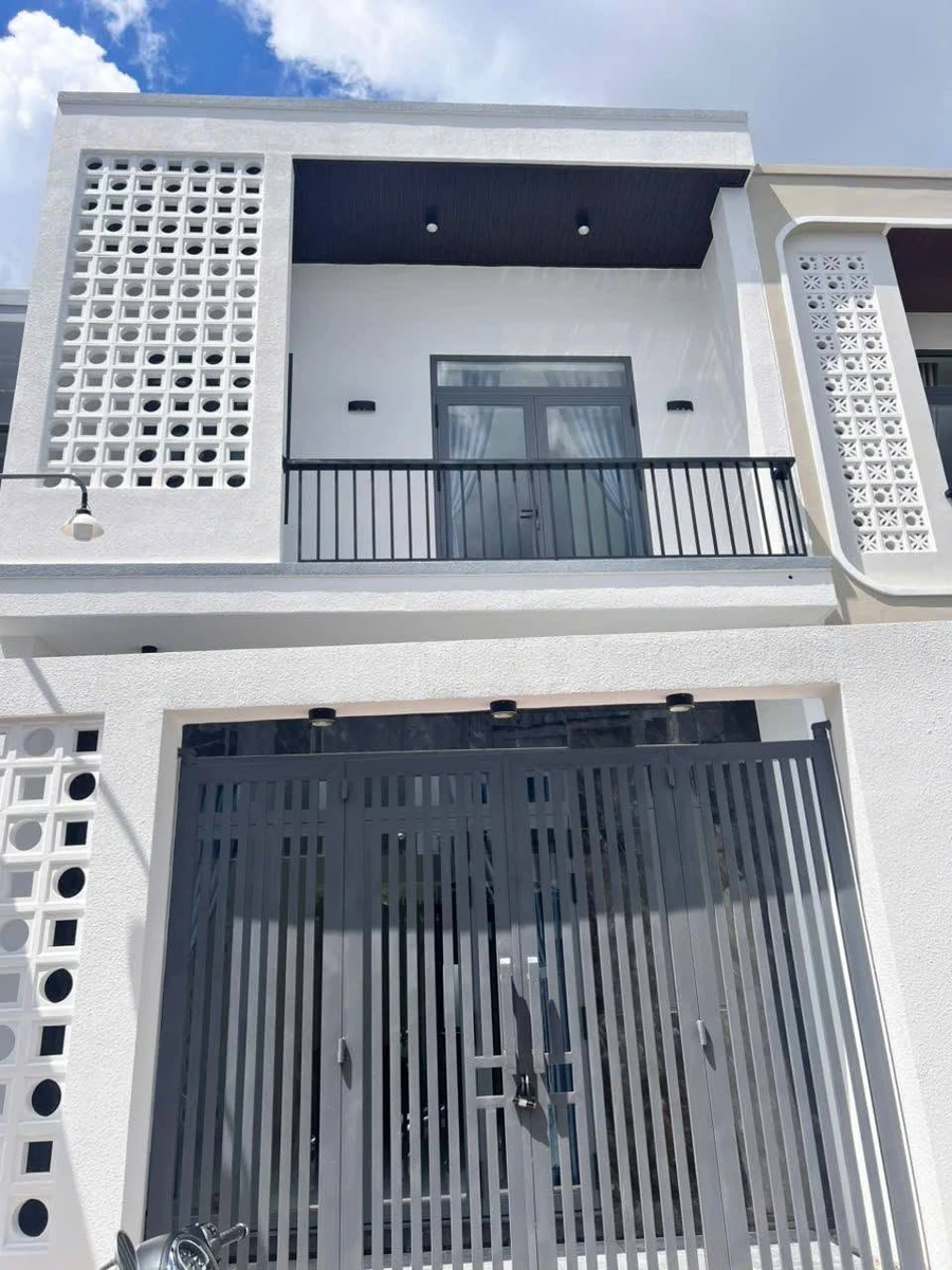 Bán nhà mới xây 3PN 3WC Long Khánh, 2 tỷ 150 triệu - Ảnh thu nhỏ 2