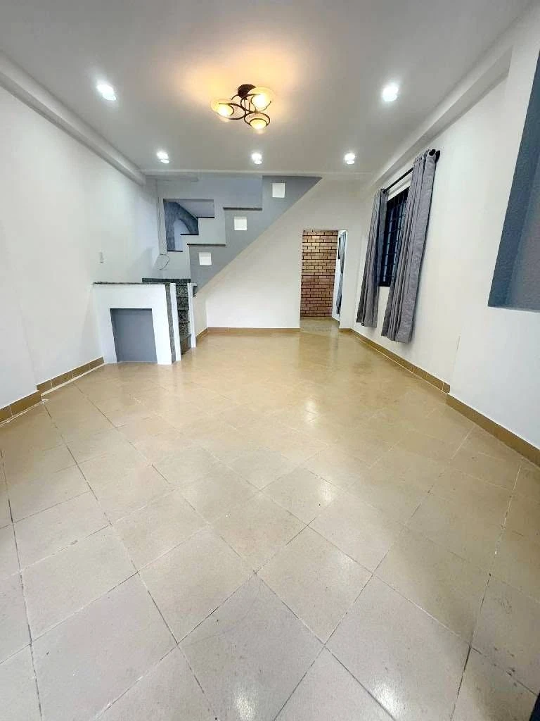 Bán nhà Bình Thạnh 50m2 hơn 6 tỷ - Ảnh thu nhỏ 2