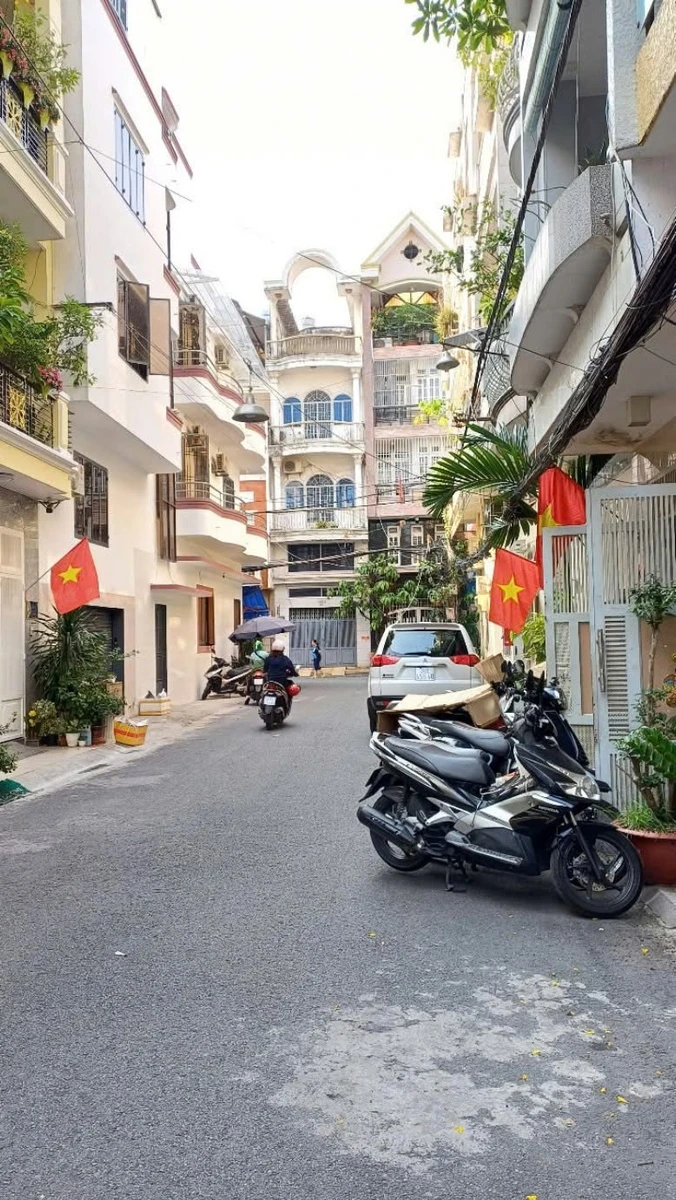 Bán biệt thự 3 tầng 52m2 full nội thất, Trần Thị Trọng, P15, Tân Bình, giá 6 tỷ - Ảnh thu nhỏ 2