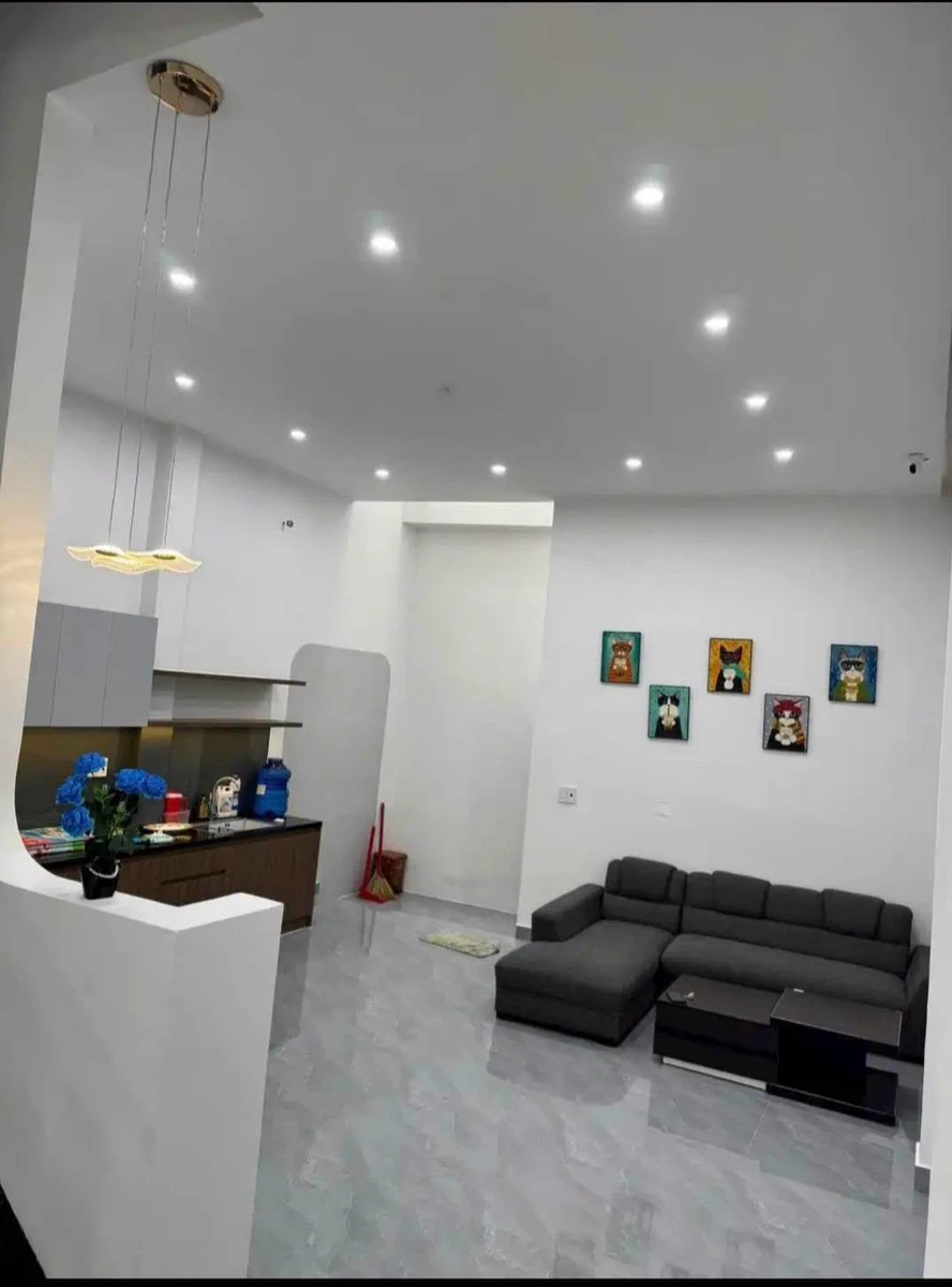 Bán nhà 3 tầng mặt tiền Thanh Niên gần biển Quý Nhơn, 71m², 7.7 tỷ - Ảnh thu nhỏ 2