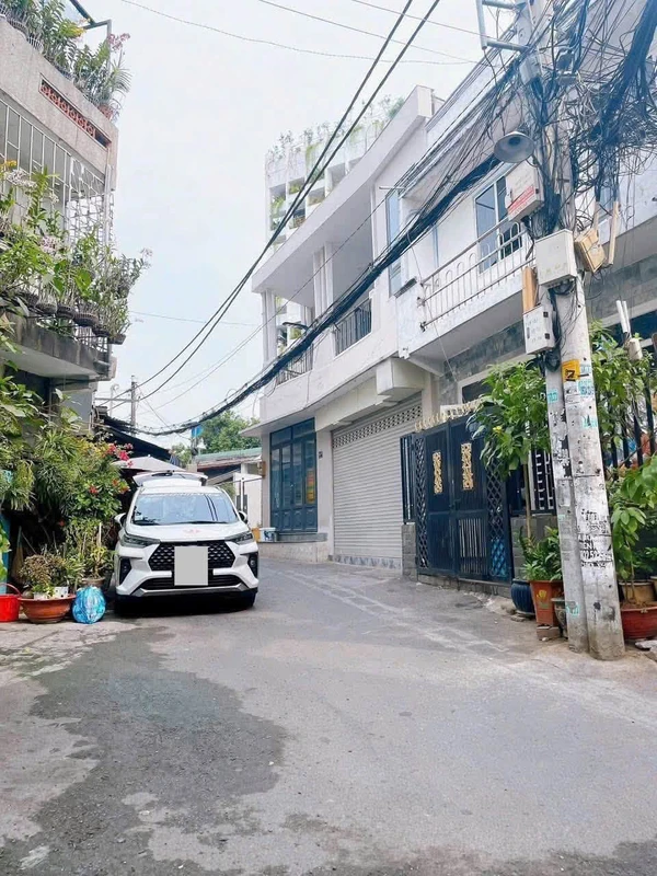 Bán nhà 2 tầng 75m2 hẻm xe hơi gần Võ Văn Ngân, Linh Chiểu, Thủ Đức