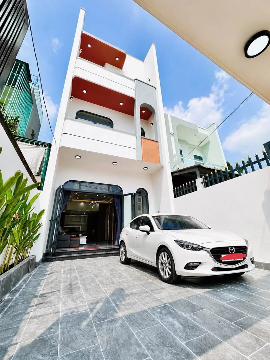 Bán nhà 3 PN 180m2 Phú Mỹ, Thủ Dầu Một, Bình Dương - Ảnh thu nhỏ 2