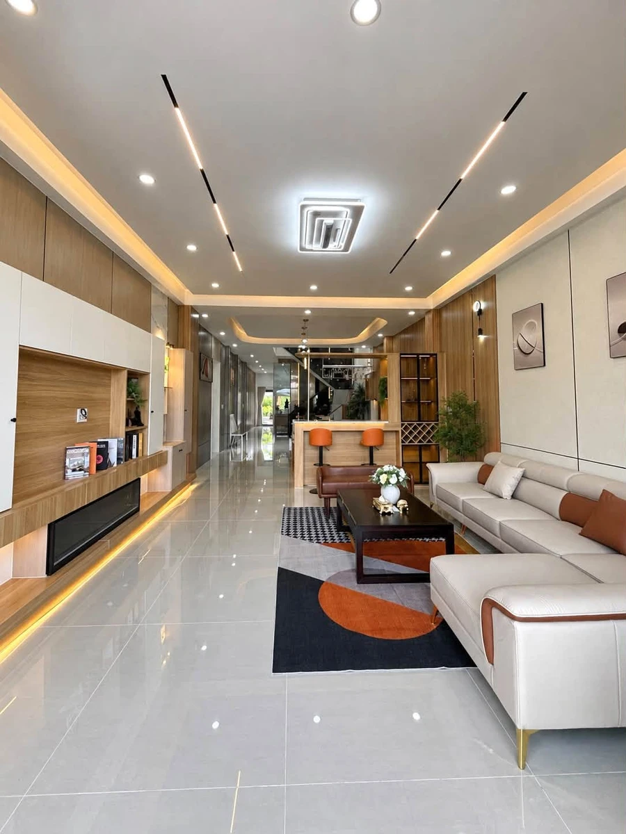 Bán nhà phố phong cách resort 5x35m, 3PN 4WC, full nội thất tại Cần Đước, Long An - Ảnh thu nhỏ 3