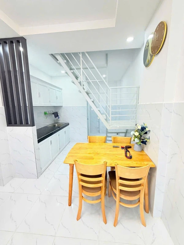 Bán nhà hẻm trệt lửng 3x9m 2PN Phường 8 Tân Bình giá 3,98 tỷ